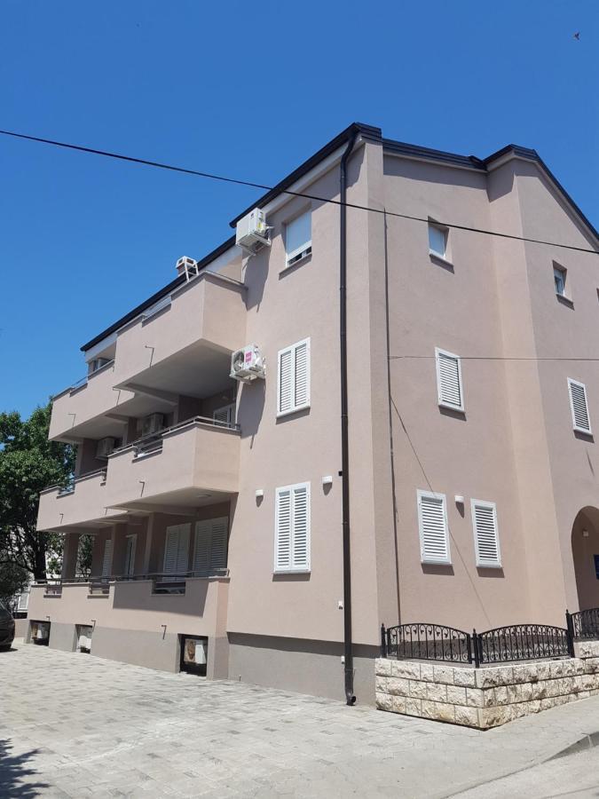 Apartment Vinko *