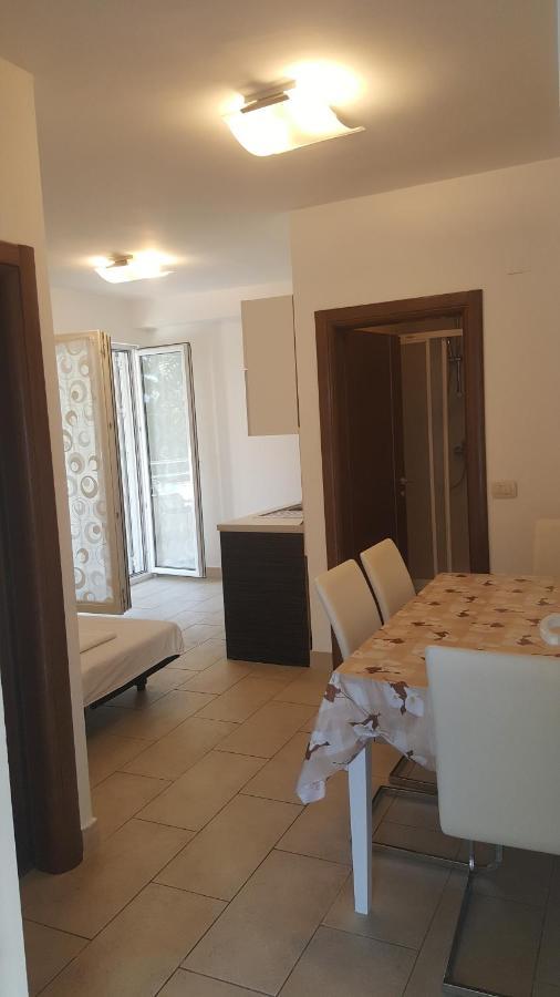 Vinko Apartment *