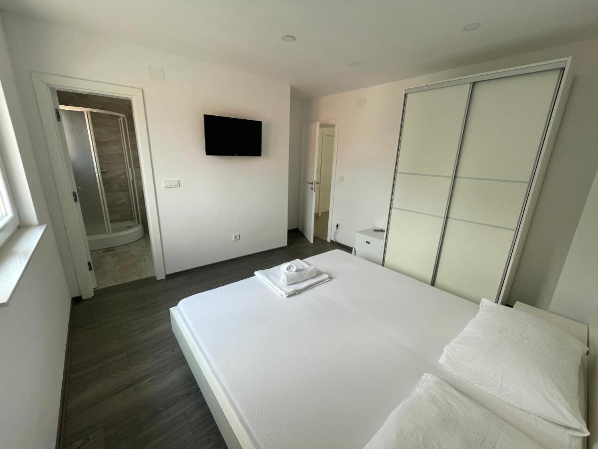 Apartment Vinko *