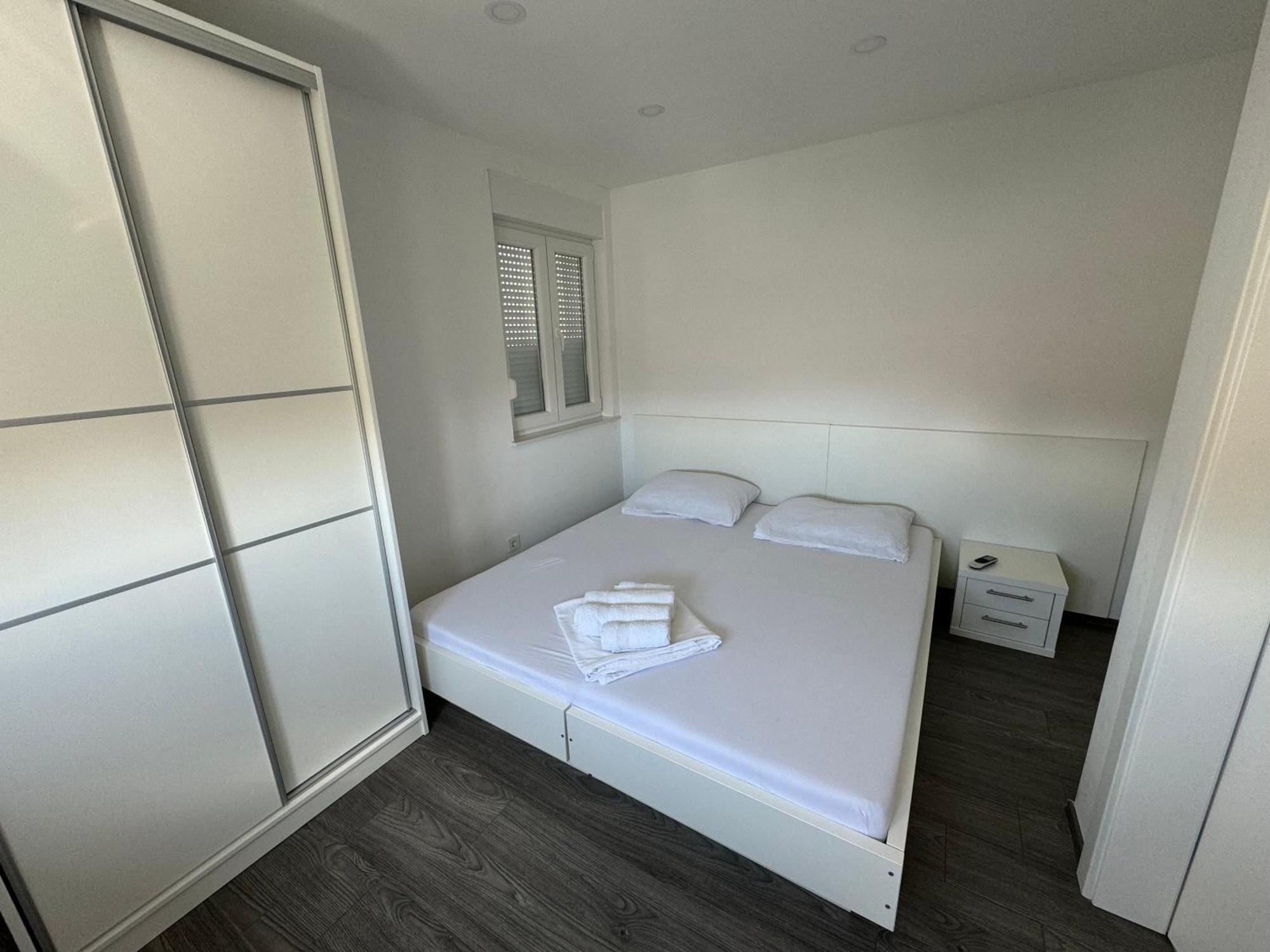 Vinko Apartment