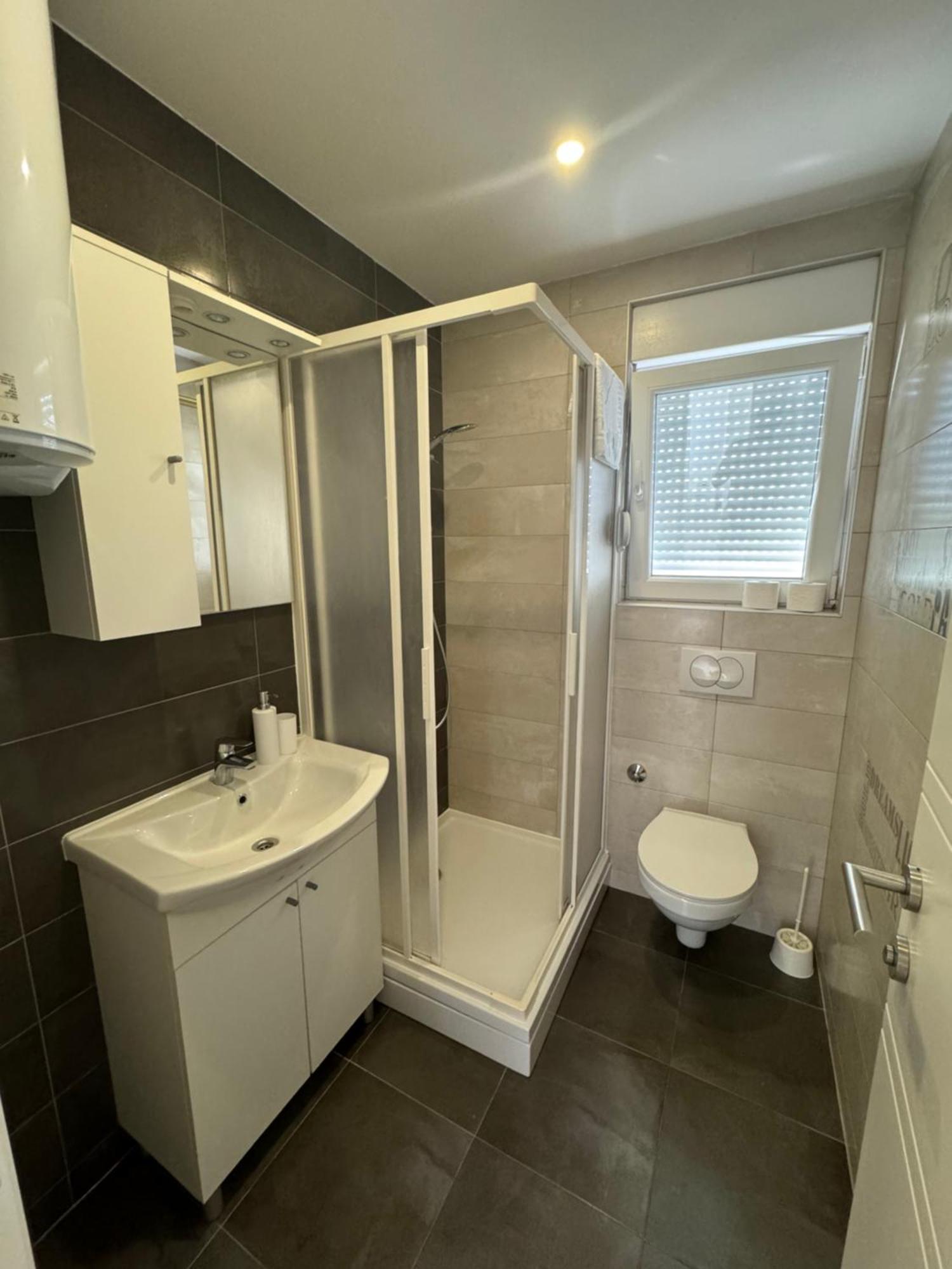 Vinko Apartment Novalja